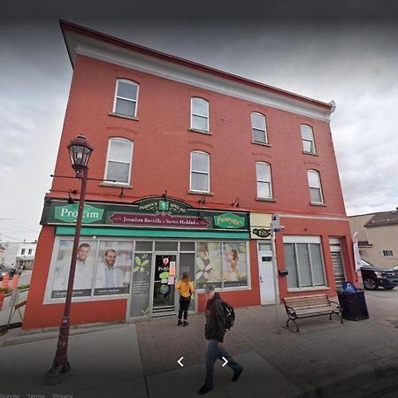 Booking-Eddy- Single Room With Self Check-In Hull Esterno foto