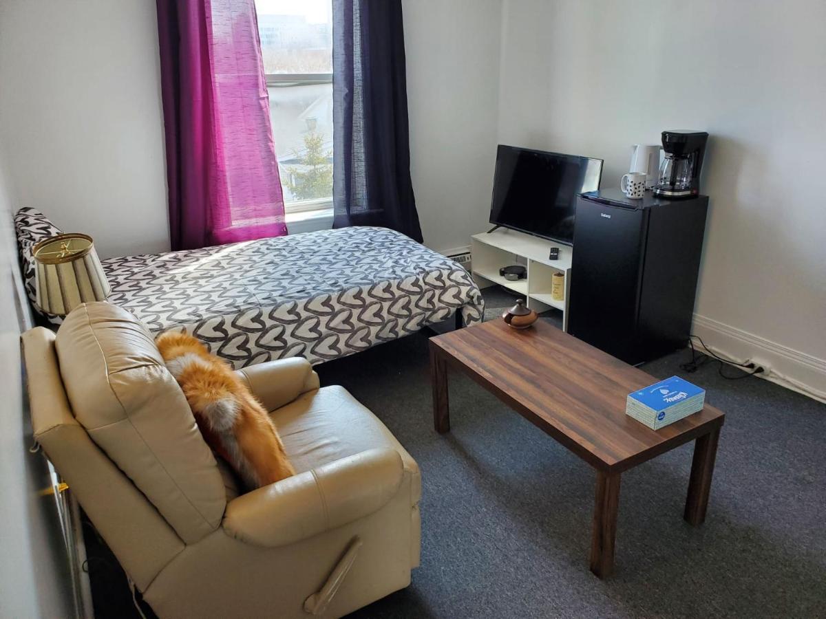 Booking-Eddy- Single Room With Self Check-In Hull Esterno foto