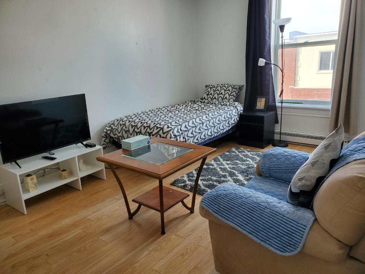 Booking-Eddy- Single Room With Self Check-In Hull Esterno foto