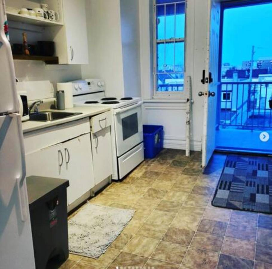 Booking-Eddy- Single Room With Self Check-In Hull Esterno foto