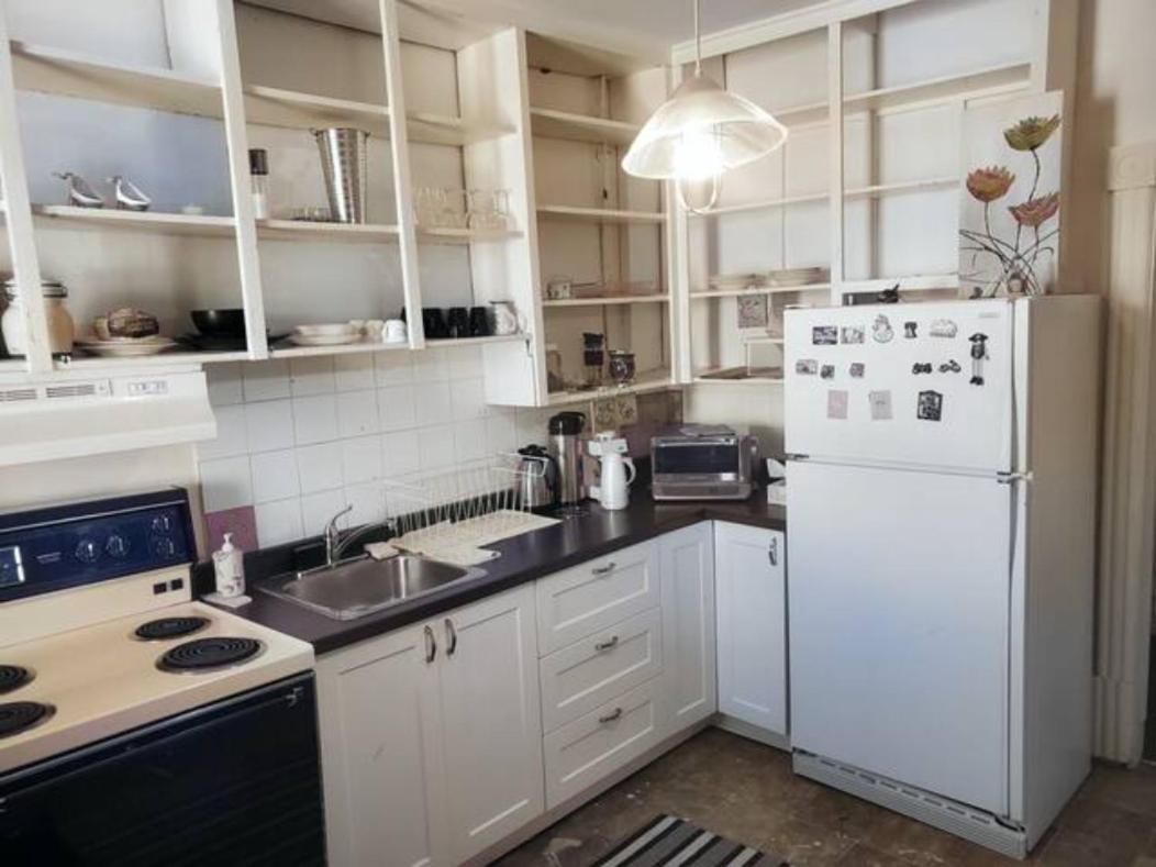 Booking-Eddy- Single Room With Self Check-In Hull Esterno foto