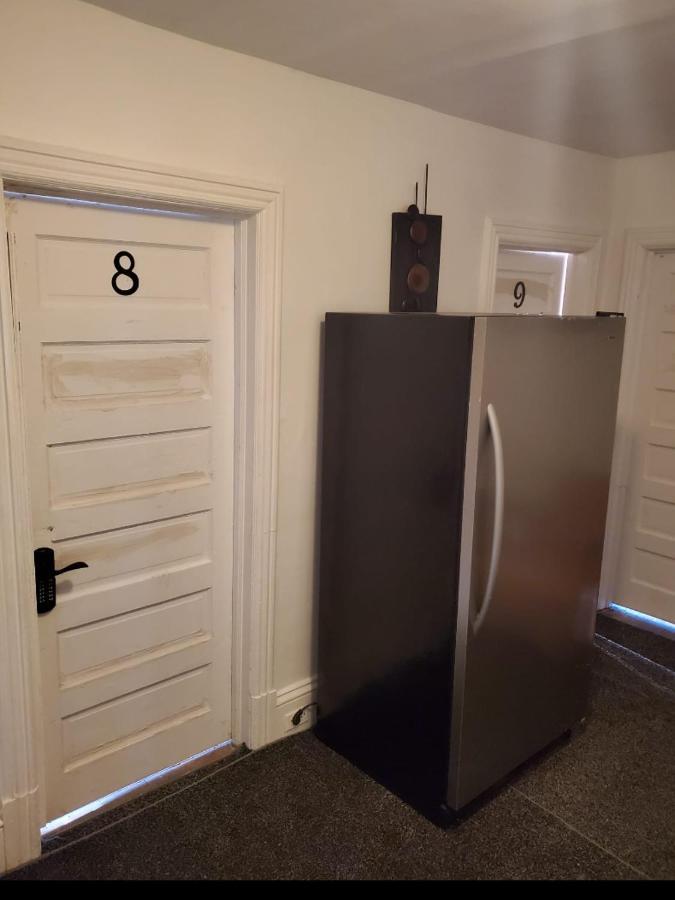 Booking-Eddy- Single Room With Self Check-In Hull Esterno foto
